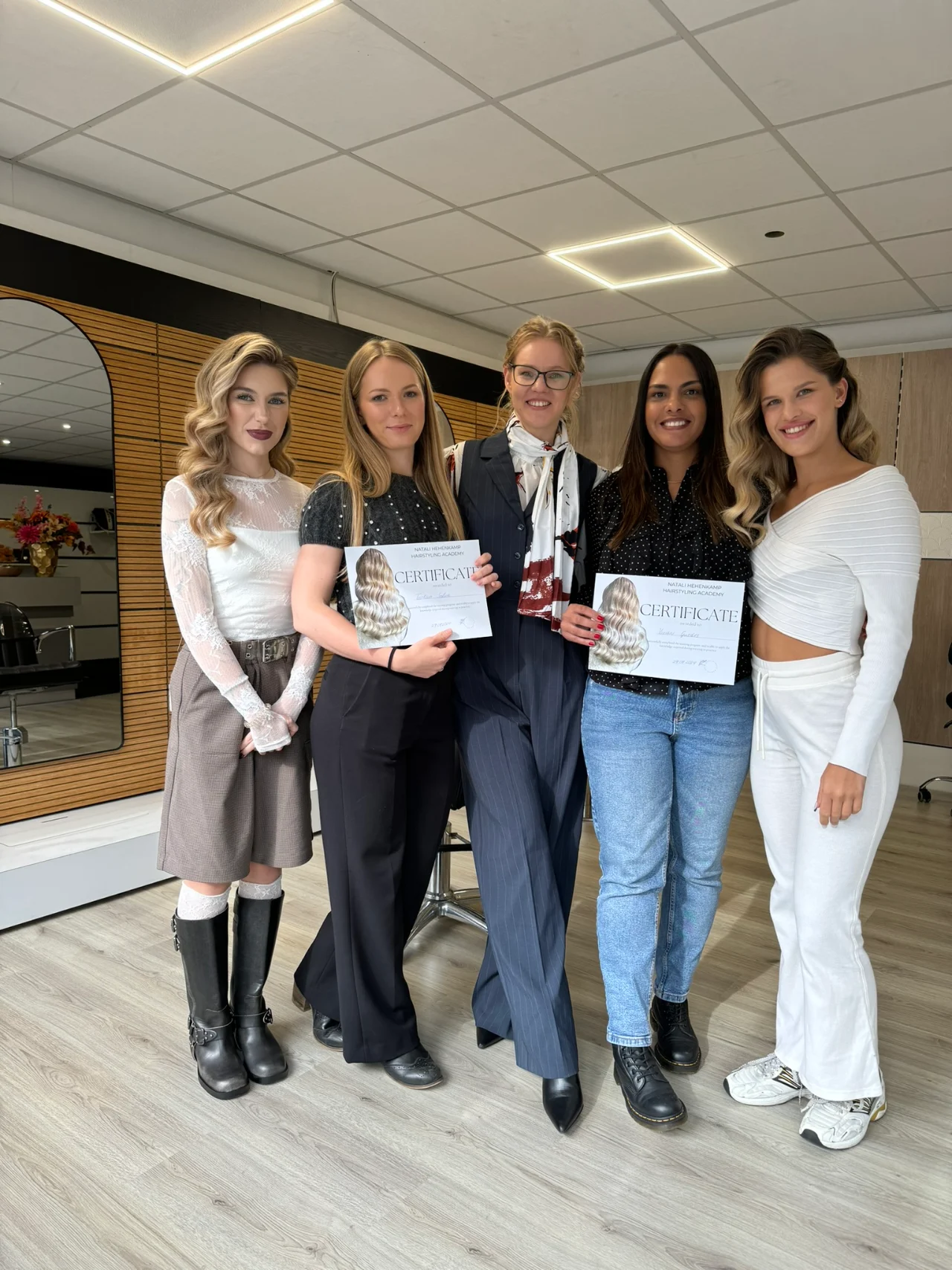 Makeup & hairstyling courses